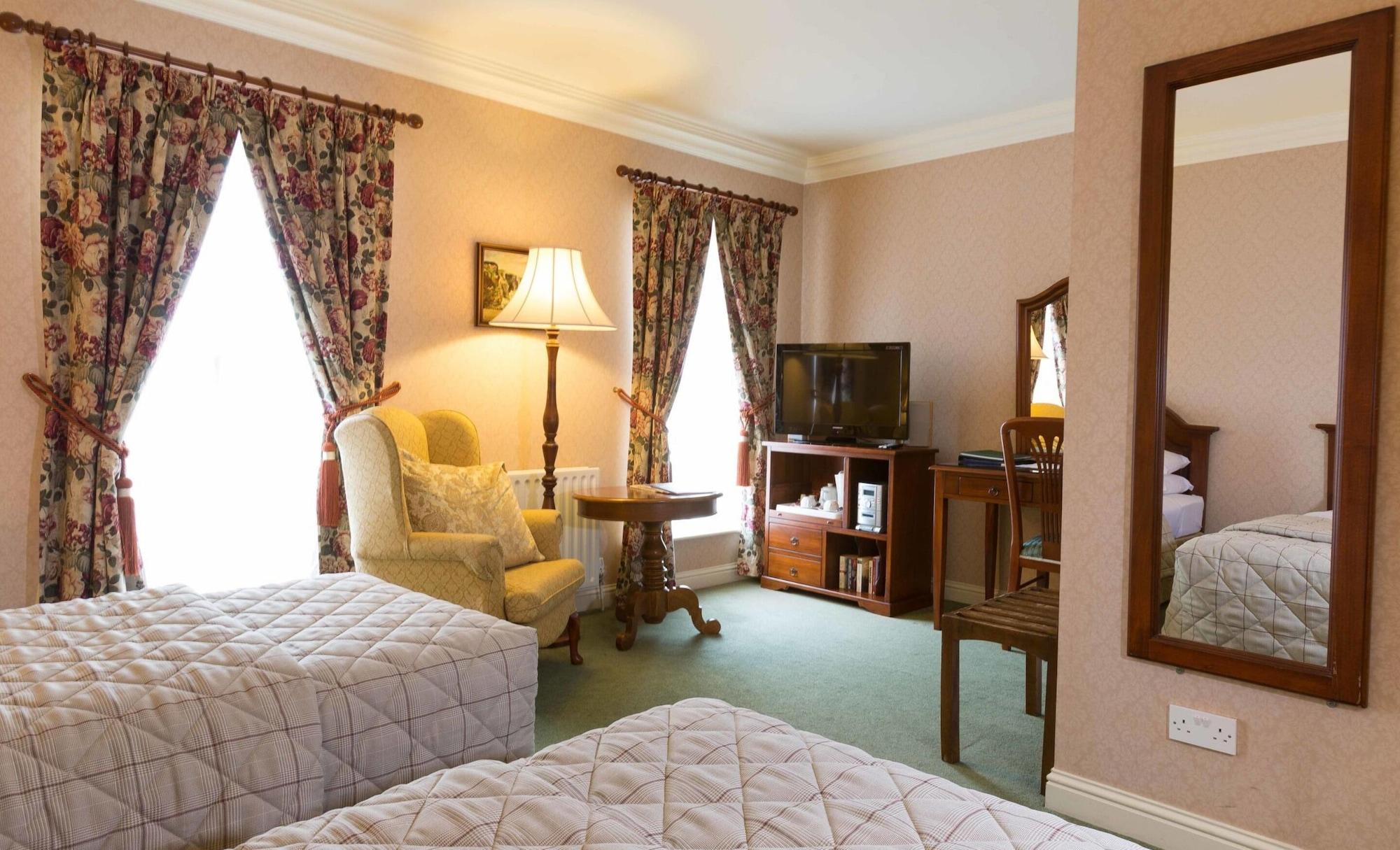 Sheedys Boutique Hotel&Restaurant Lisdoonvarna Extérieur photo