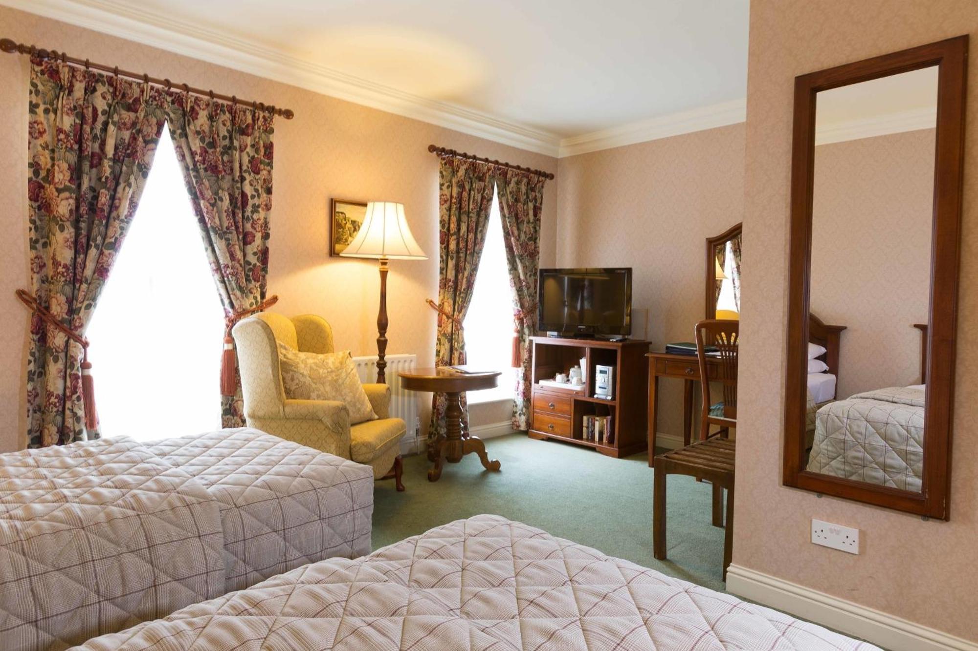 Sheedys Boutique Hotel&Restaurant Lisdoonvarna Chambre photo