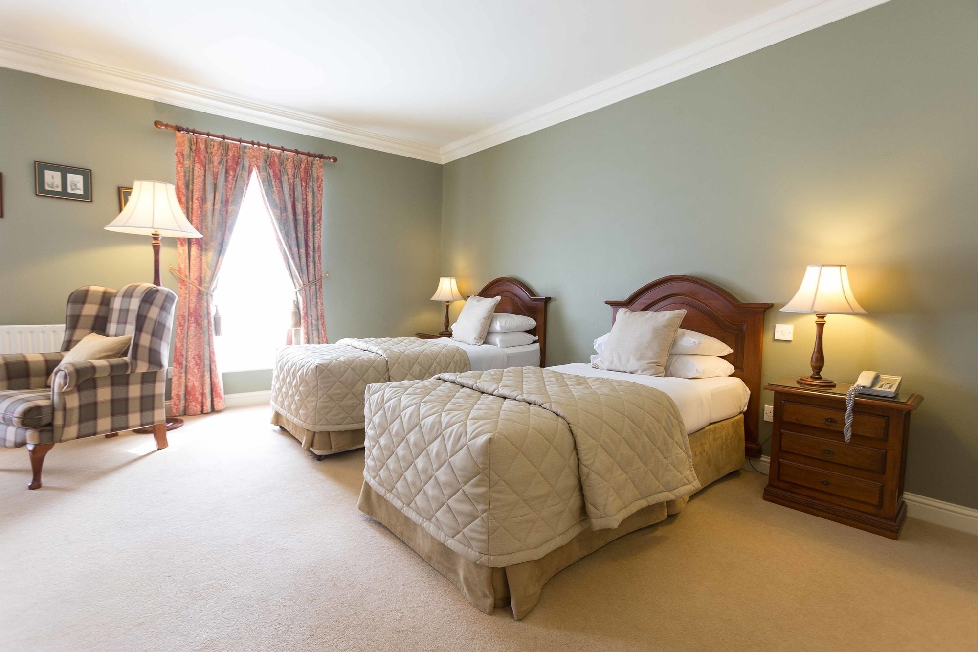 Sheedys Boutique Hotel&Restaurant Lisdoonvarna Extérieur photo